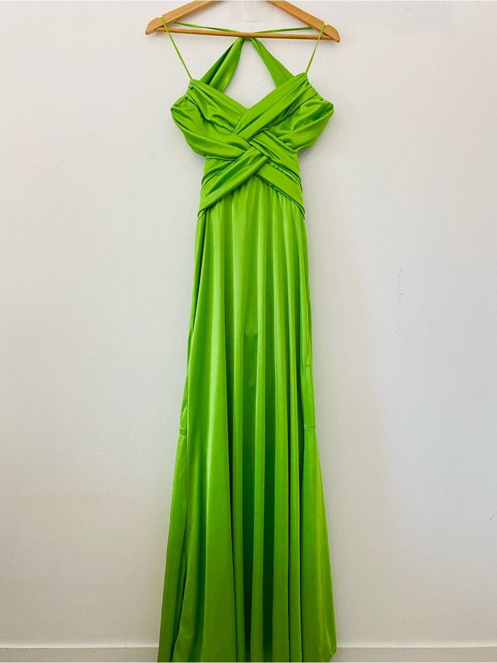 Masquerade VTG Halter Satin Formal Maxi gown Size 6